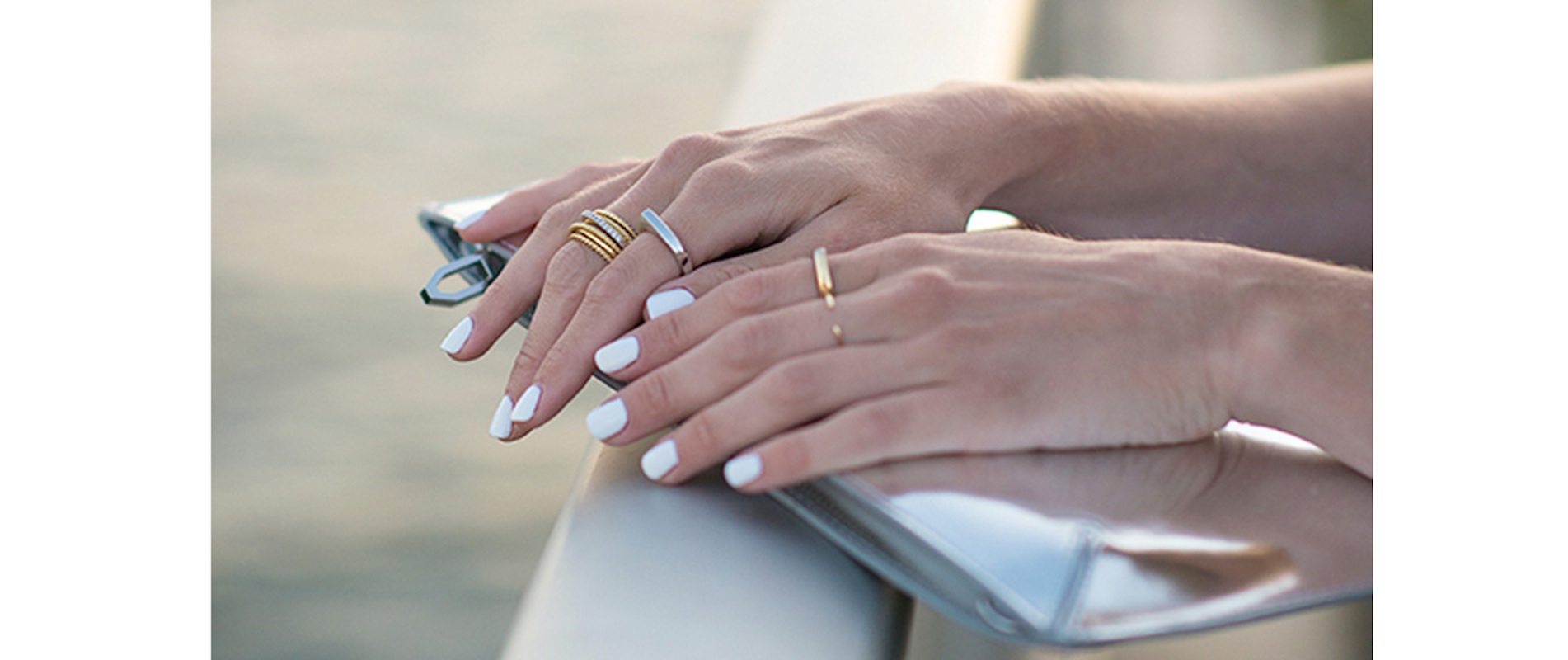 Deu branco! A nova tendência para as unhas